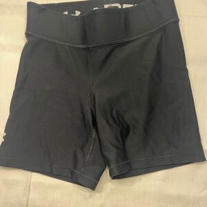 Under Armour Women's Athletic Black Size XS Shorts